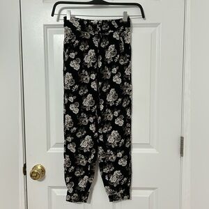 Abercrombie kids pants in L size